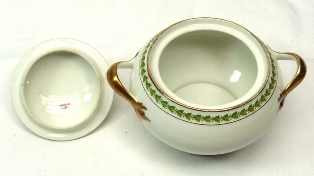 T & V LIMOGES Pattern 5856 2 Handled Covered Sugar Bowl
