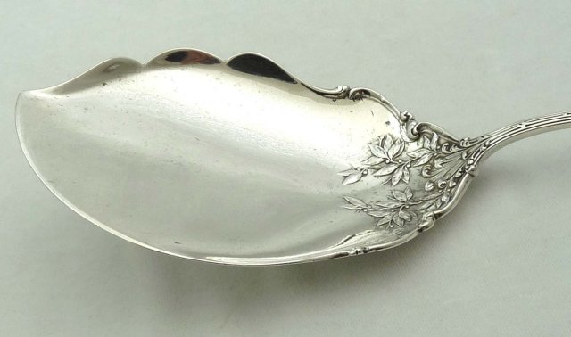 Durgin Sterling Silver MADAME ROYALE Ice Cream Server