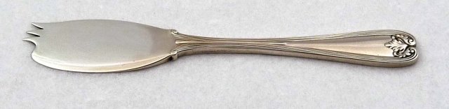TIFFANY Sterling Silver COLONIAL Custom PATE SERVER