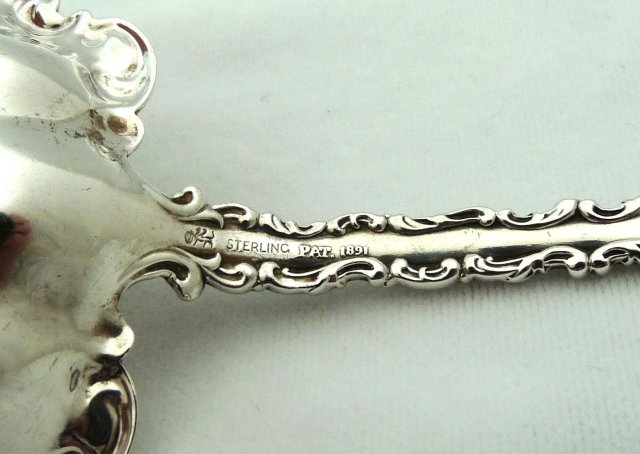 Whiting Sterling Silver LOUIS XV Berry Casserole Spoon