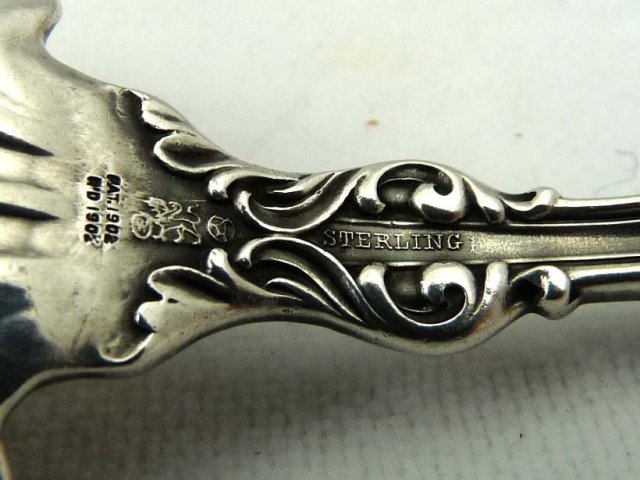 WHITING Sterling Silver LILY Sugar Shell Spoon