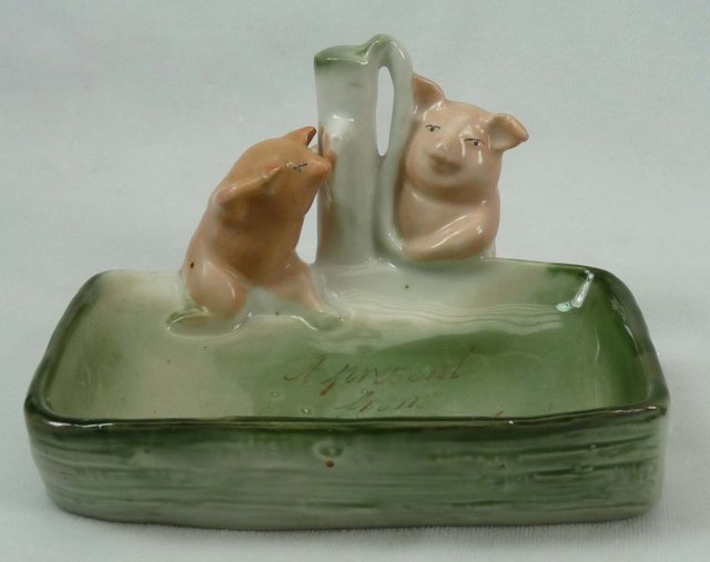 Old German 2 PINK PIGS Soap Dish HAMPTON COURT Souvenir
