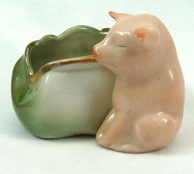 Old German PINK PIG Suitcase FALL RIVER MASS Souvenir