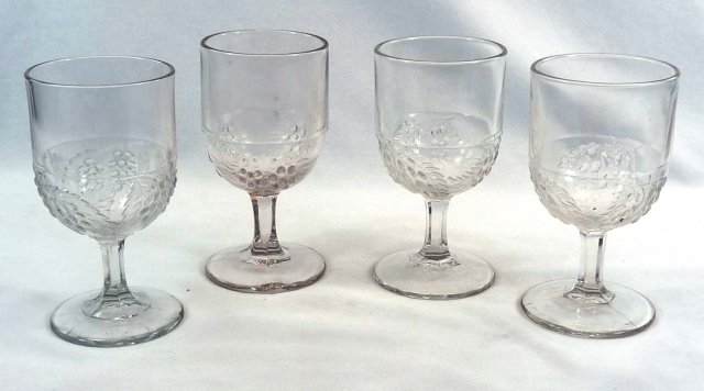 4 EAPG Boston & Sandwich BARBERRY Goblet
