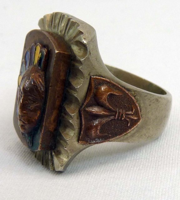 Vintage Mexican Souvenir Indian Head Ring Enamel Headdress