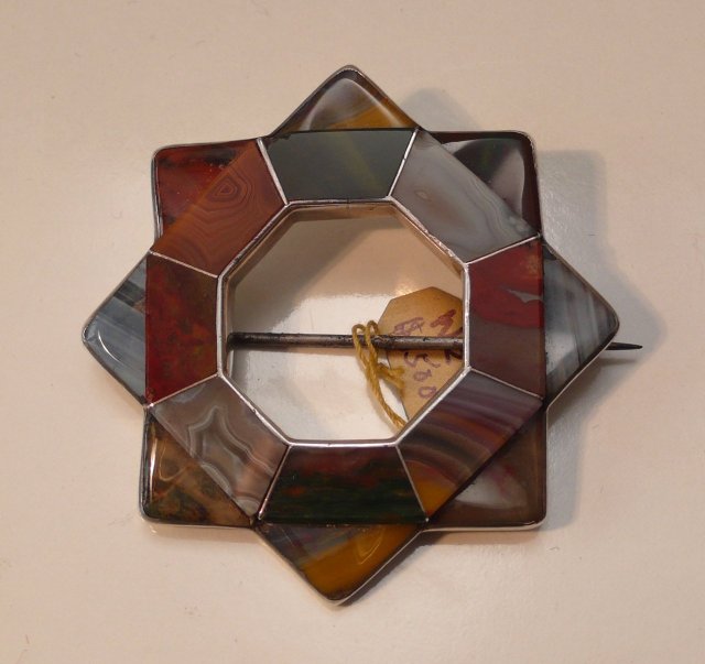 Victorian Scottish Agate Brooch