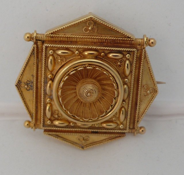 Victorian Etruscan Revival 15 Kt. Gold Brooch