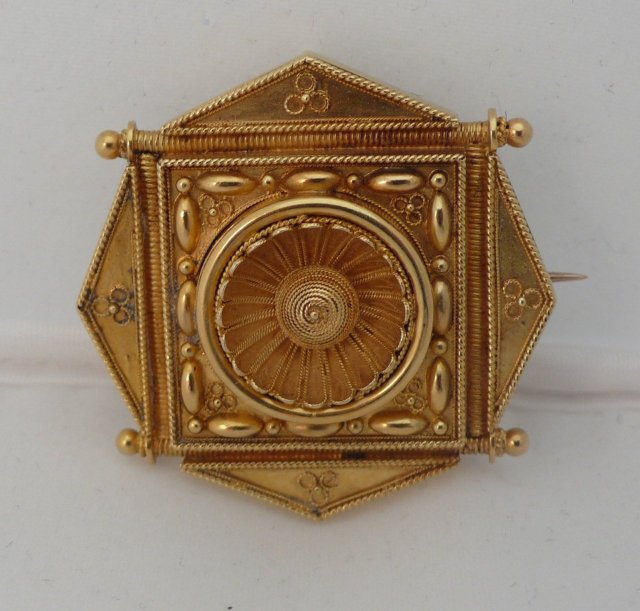 Victorian Etruscan Revival 15 Kt. Gold Brooch