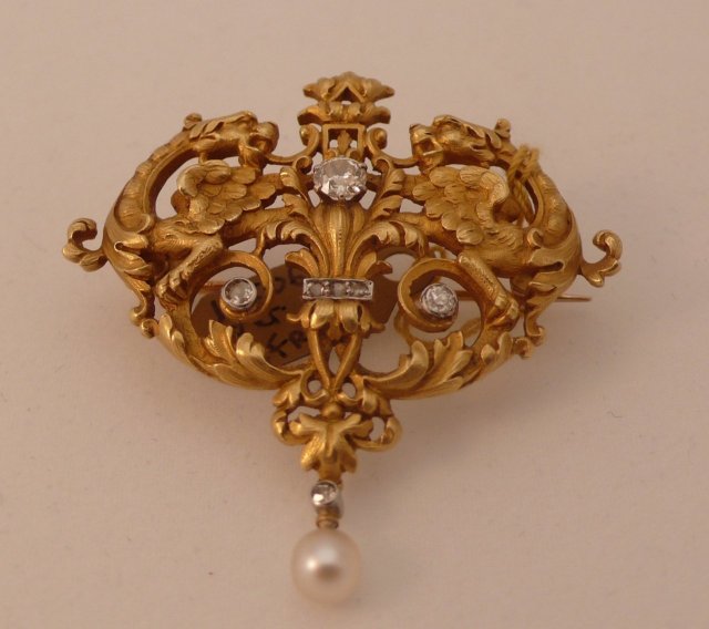 18 Kt. French gold and diamond serpent brooch