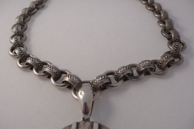 Victorian Sterling Collar with Engraved Locket