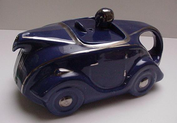 Sadler English Royal Blue Racing Car Teapot