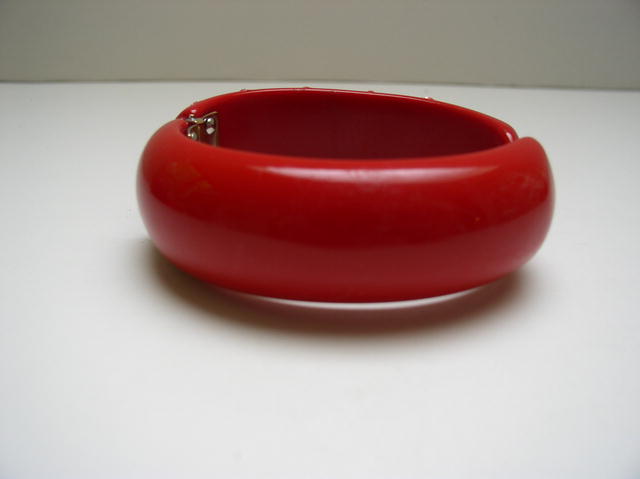 Lucite Bright Red Hinged Bangle/rhinestones