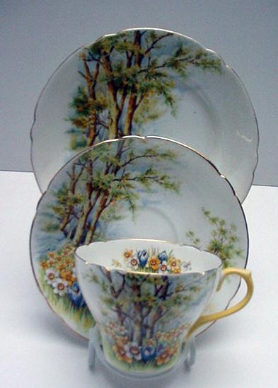 Shelley Bone China Daffodil Trio