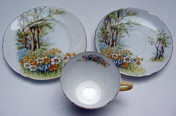 Shelley Bone China Daffodil Trio