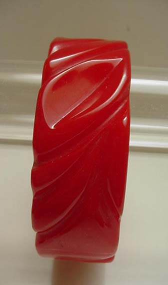 Bakelite Bright Cherry Red Carved Bangle