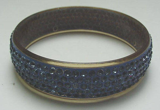 Celluloid vintage applejuice bangle with