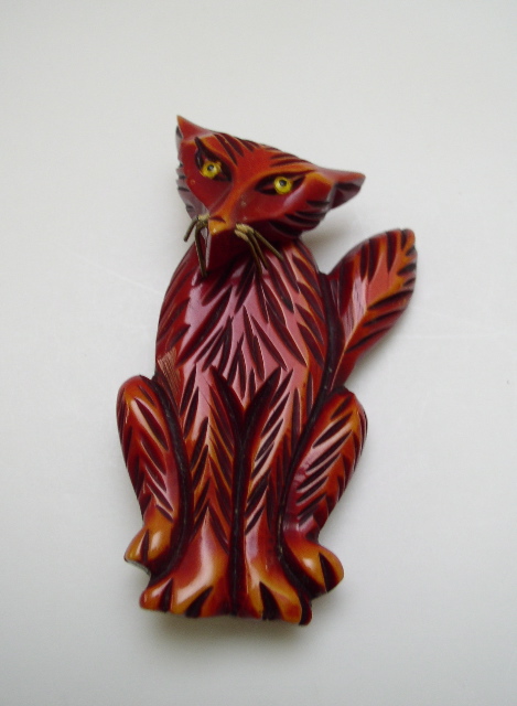 Bakelite Vintage Fox Brooch