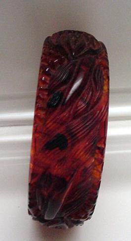 Bakelite Tortoiseshell Color Carved Bracelet