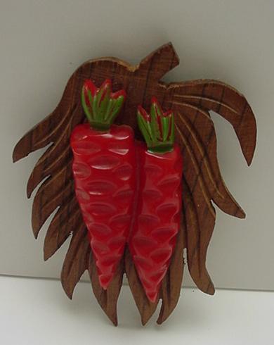 Bakelite and Wood Vintage Pepper Pin