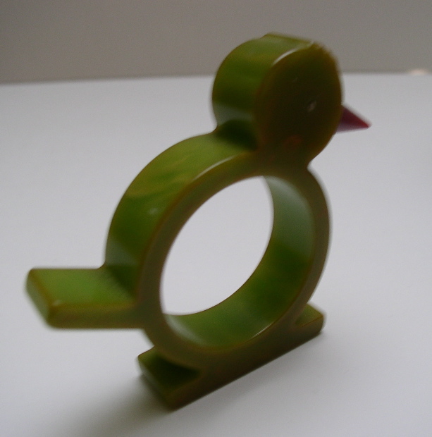 Bakelite Vintage Green Bird Napkin ring with
