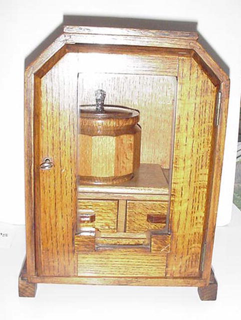 VJ - Gentleman's Tobacco Cabinet