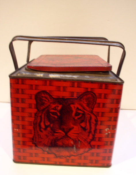 Advertising Tiger Chewing Tobacco tin Lunch