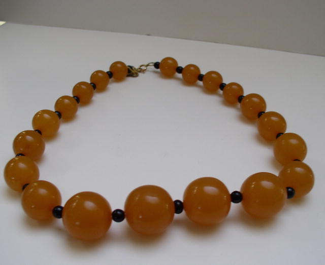 Bakelite Vintage Butterscotch and black Beaded