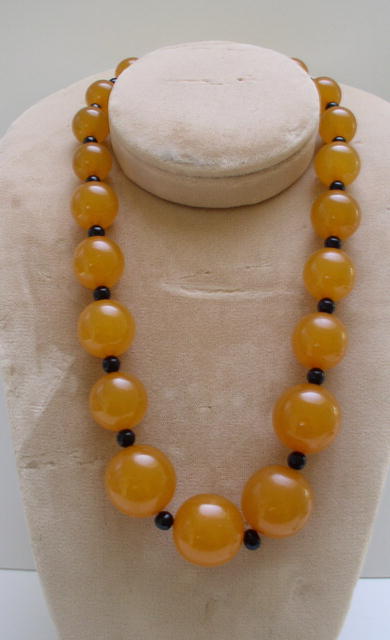 Bakelite Vintage Butterscotch and black Beaded