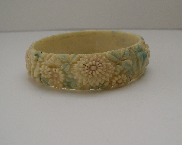 Celluloid vintage floral bangle
