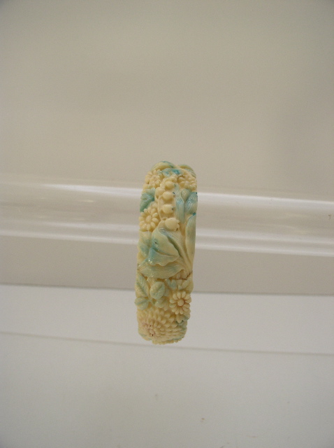 Celluloid vintage floral bangle