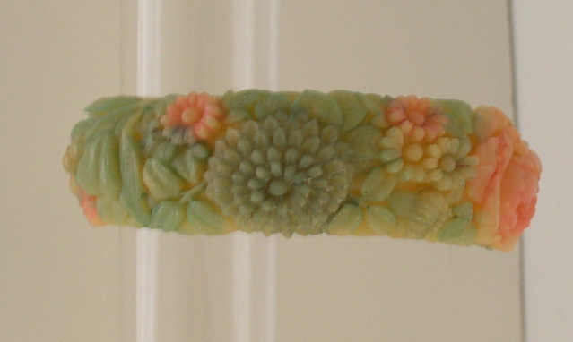 Celluloid vintage multicolored floral bangle