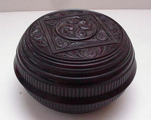 Bakelite Vintage English Design Powder Box