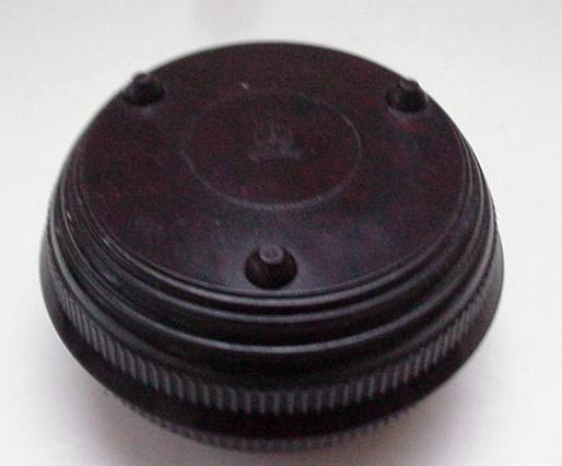 Bakelite Vintage English Design Powder Box