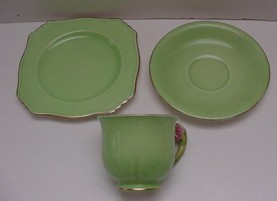 Royal Winton Pastel Apple Green Honey Lily Trio