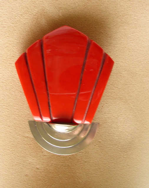 Bakelite & Silver Vintage Deco Brooch