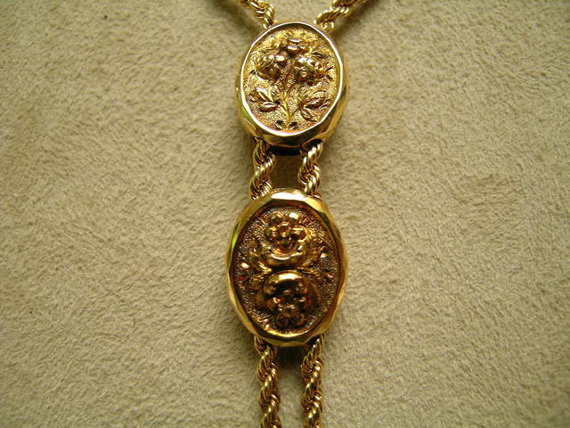 Victorian 18 Ct. Gold slide necklace