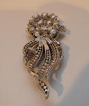 Trifari Vintage Sparkling flower Brooch