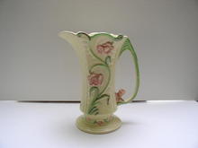 Shorter and Son Daffodil Pitcher