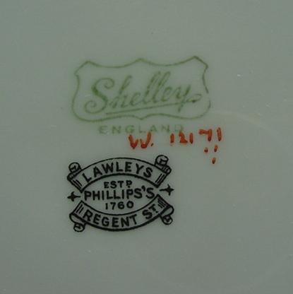 Shelley Regent Swirls Cake Plate