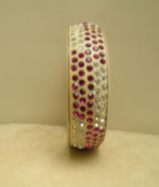 Celluloid Deco Red and White Bangle