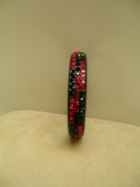 Celluloid vintage Black and Red /deco Bangle