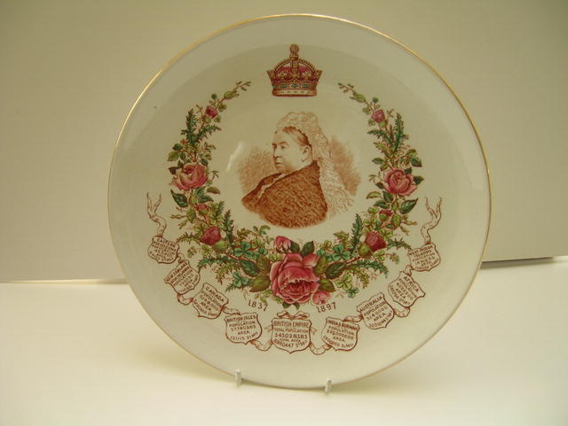 Queen victoria Commemmorative Plate: The Empire