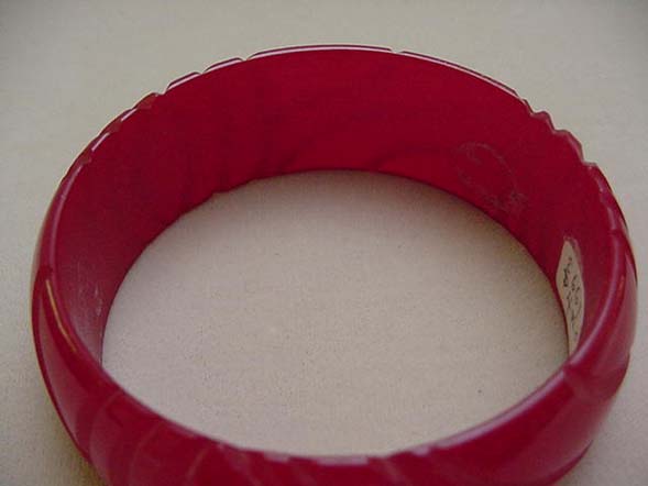 Bakelite Dark Red Carved Bangle