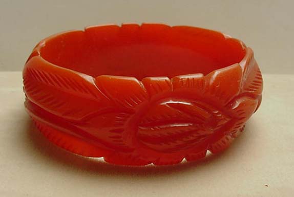 Bakelite Deeply Carved Coral Bangle Bracelet