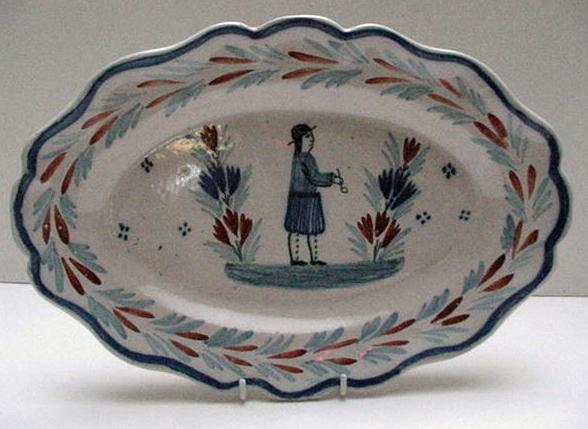 Lovely Oval Quimper Serving Platter