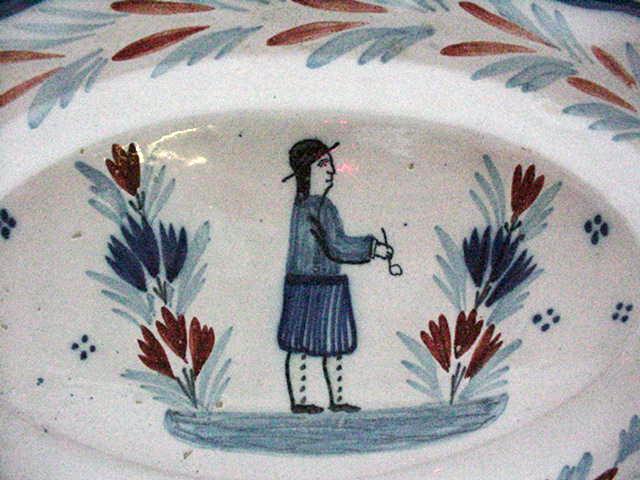 Lovely Oval Quimper Serving Platter