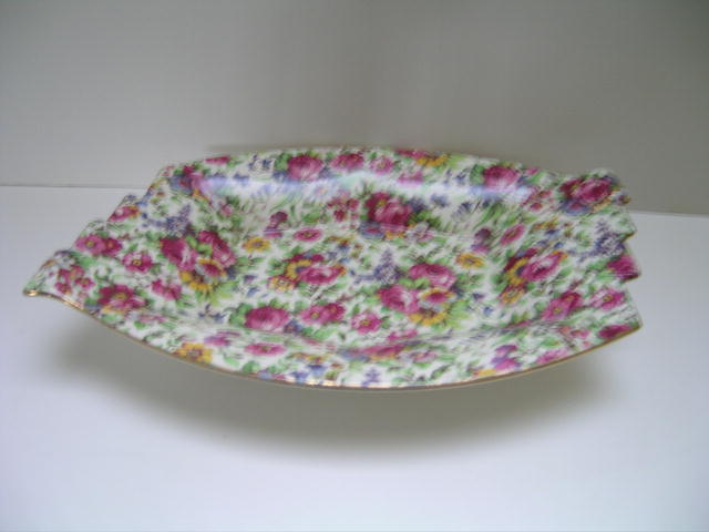 Royal Wint. Chintz Vintage Summertime Dish