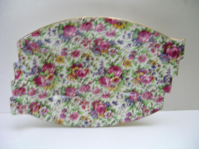Royal Wint. Chintz Vintage Summertime Dish