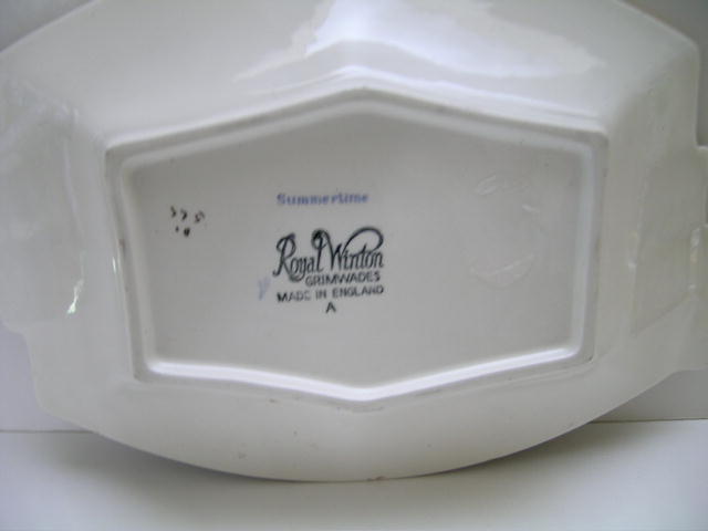 Royal Wint. Chintz Vintage Summertime Dish