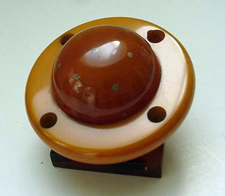 Bakelite Vintage Bridge Globe Pencil Holder